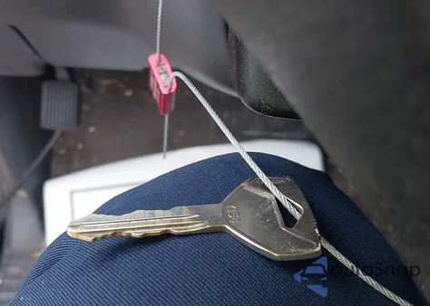 2001 Dodge Ram 1500 St from USA, damaged, VIN 3B7HC13Z01G782338